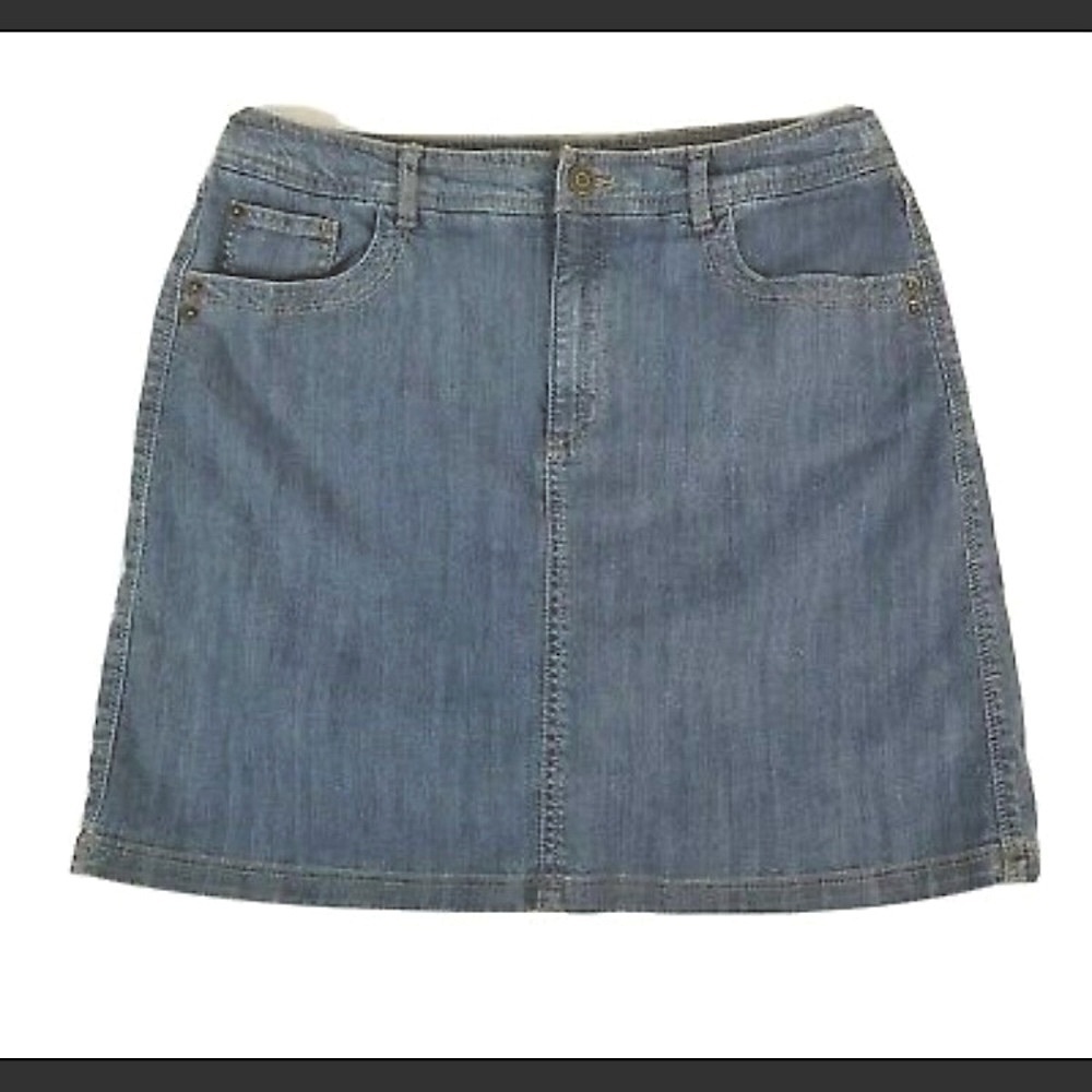 Croft & Barrow Jean looking Skirt/Skort, sz  14. Blue Stretch, Classic 5 Pocket